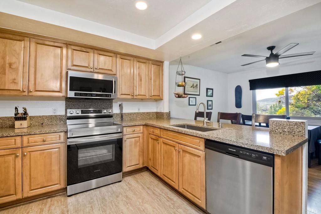 Property Photo: 3149 Avenida Olmeda CA 92009