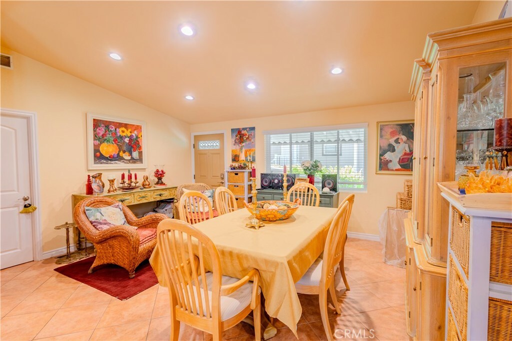 Property Photo:  4201 Topanga Canyon Blvd 12  CA 91364 