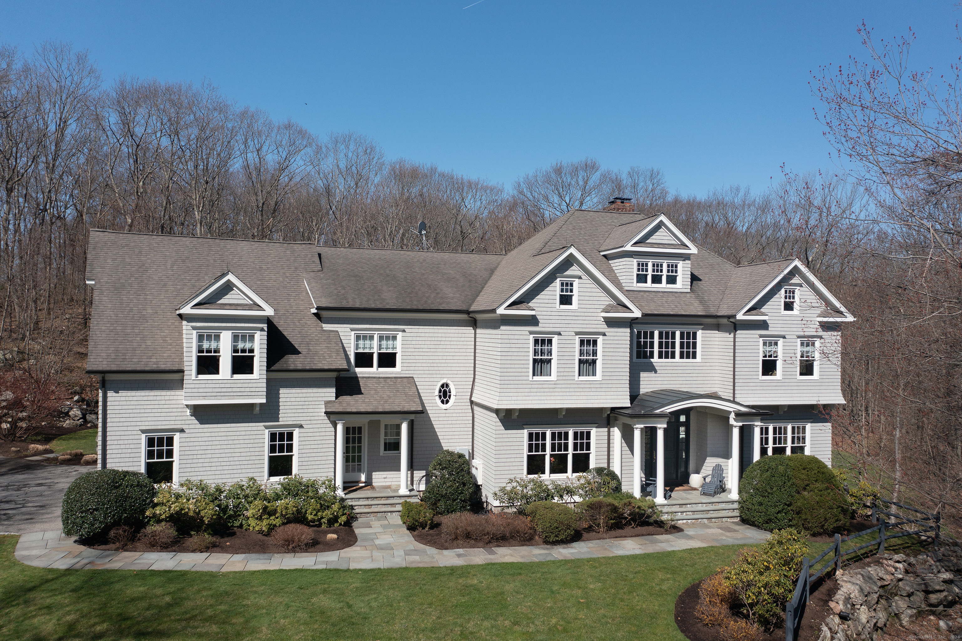 Property Photo: 68 Chelsea Place CT 06877