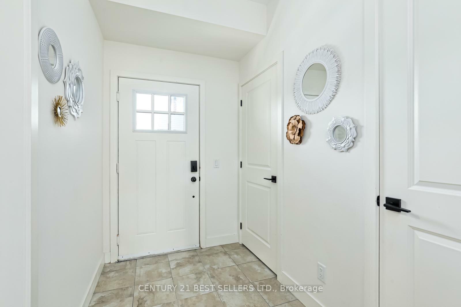 Property Photo: 16 Beckwith Lane 205 ON L9Y 3B6