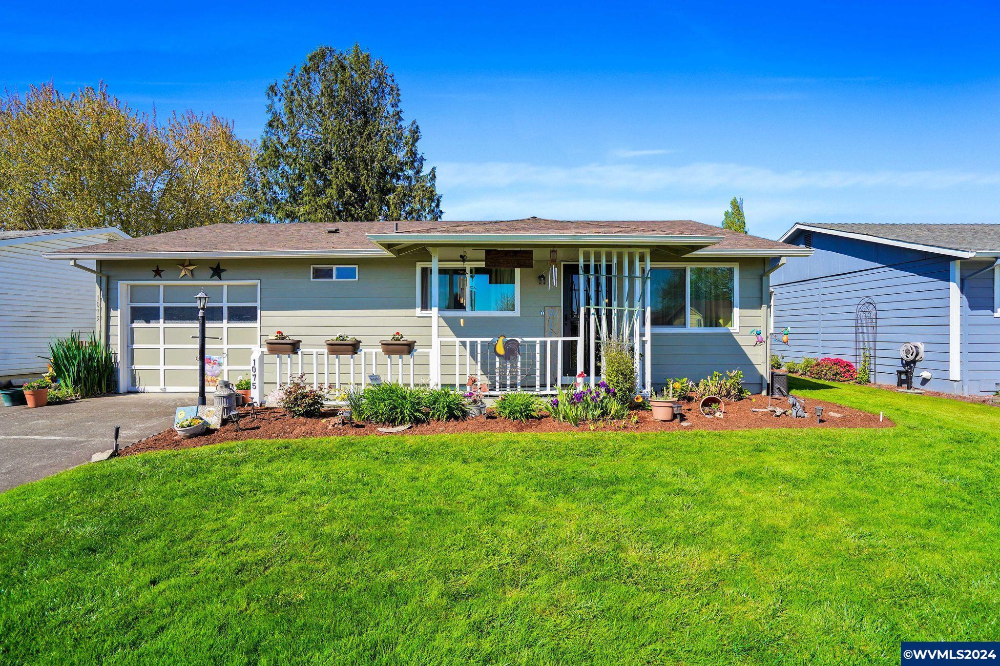 Property Photo: 1075 Princeton Rd OR 97071