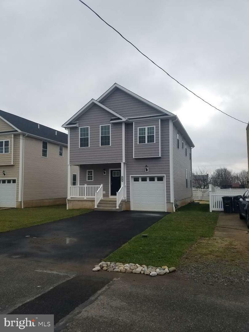 Property Photo: 2514 Linconia Avenue PA 19053