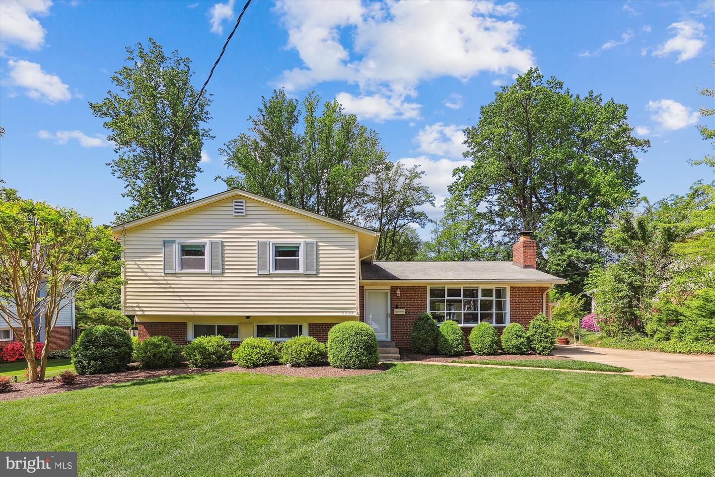 Property Photo: 3507 Country Hill Drive VA 22030