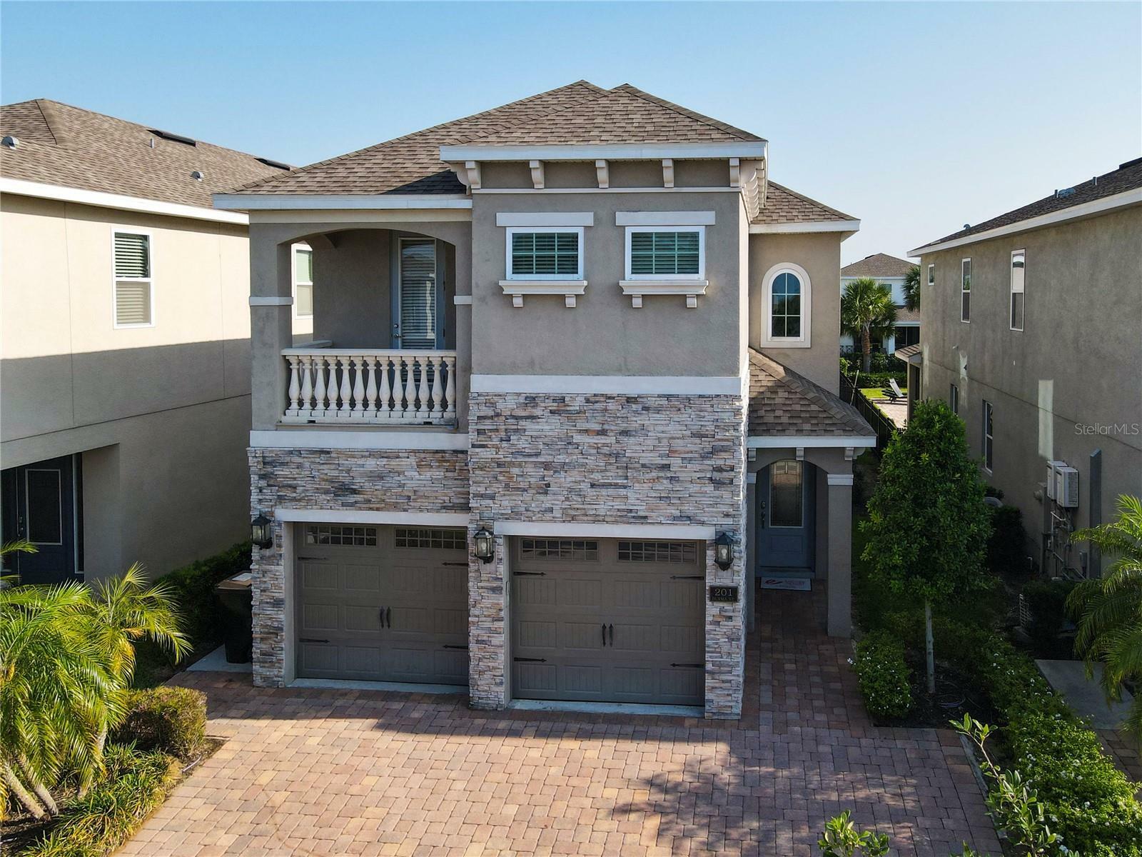 Property Photo: 201 Burma Street FL 34747