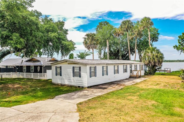 Property Photo:  1097 Shady Cove Road E  FL 33844 