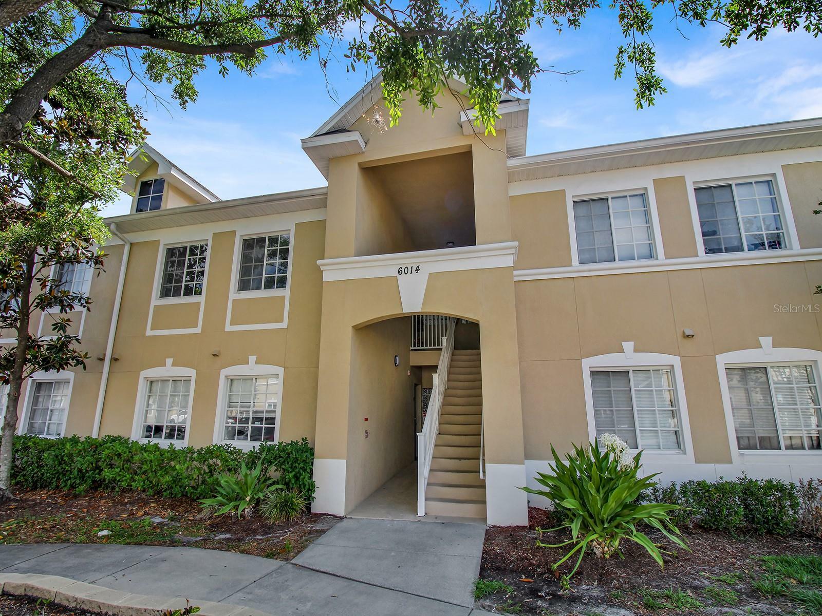 Property Photo:  6014 Portsdale Place 201  FL 33578 