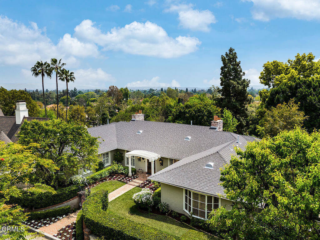 Property Photo: 780 Huntington Circle CA 91106