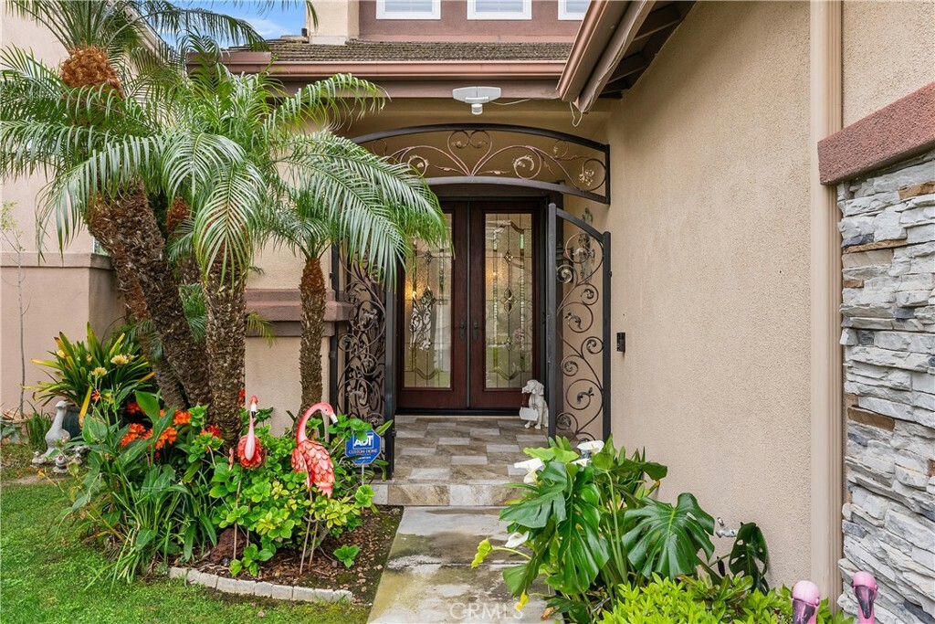 Property Photo: 56 Tessera Avenue CA 92610