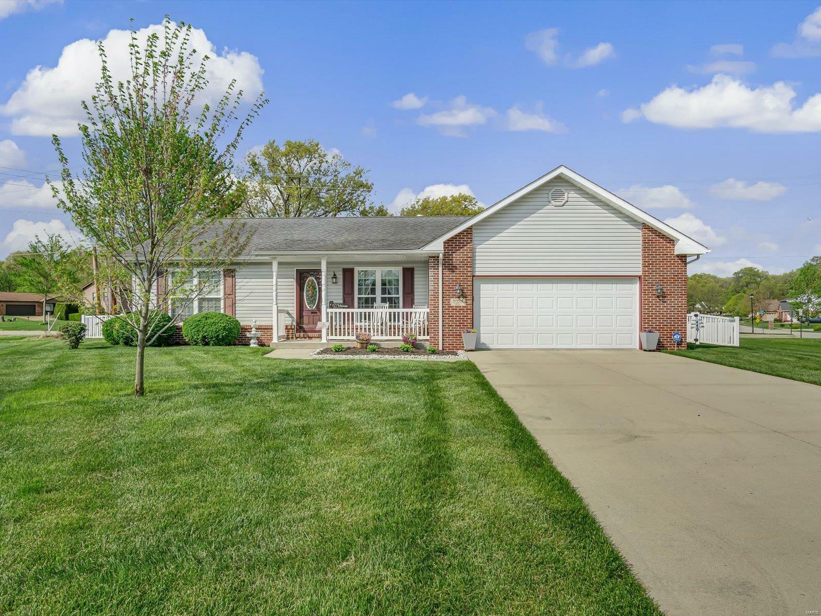 Property Photo:  10904 Fallowfield Drive  IL 62254 