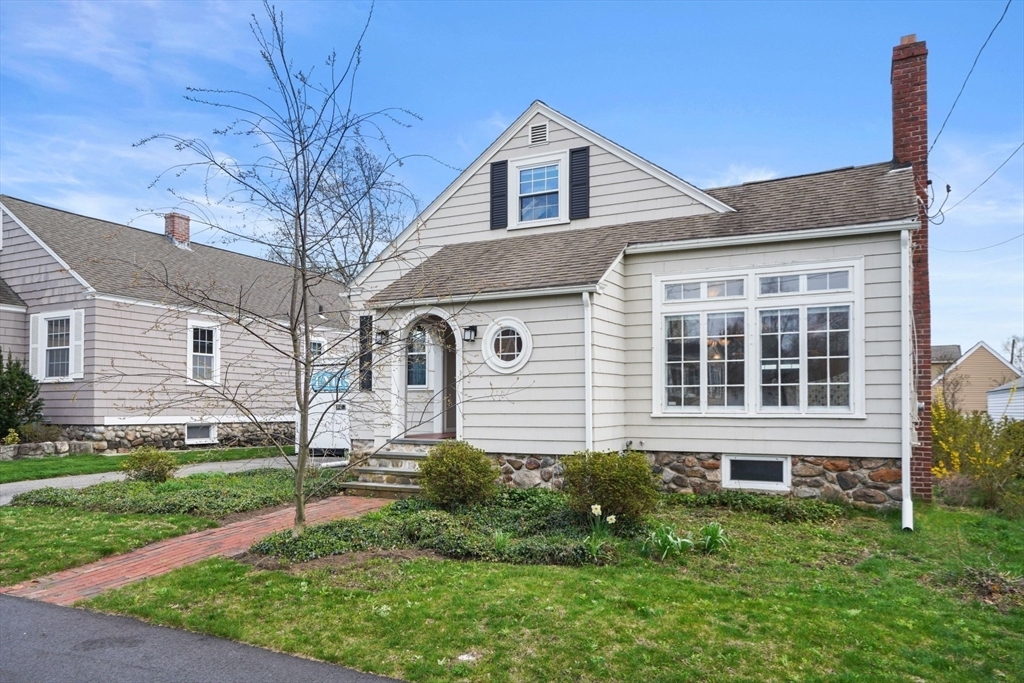 Property Photo:  20 Dewey St  MA 01845 