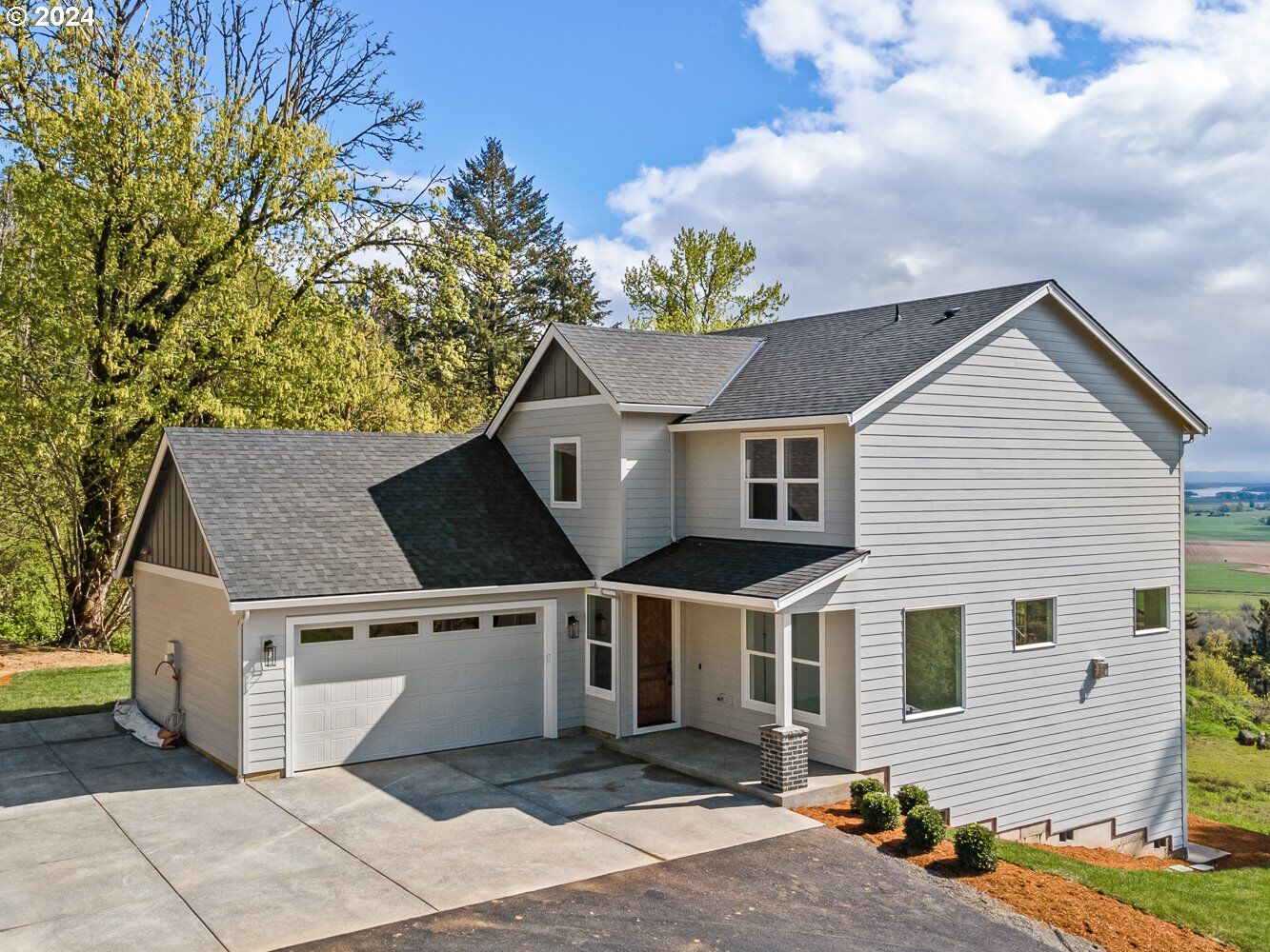 Property Photo: 200 Fellowship Rd WA 98674