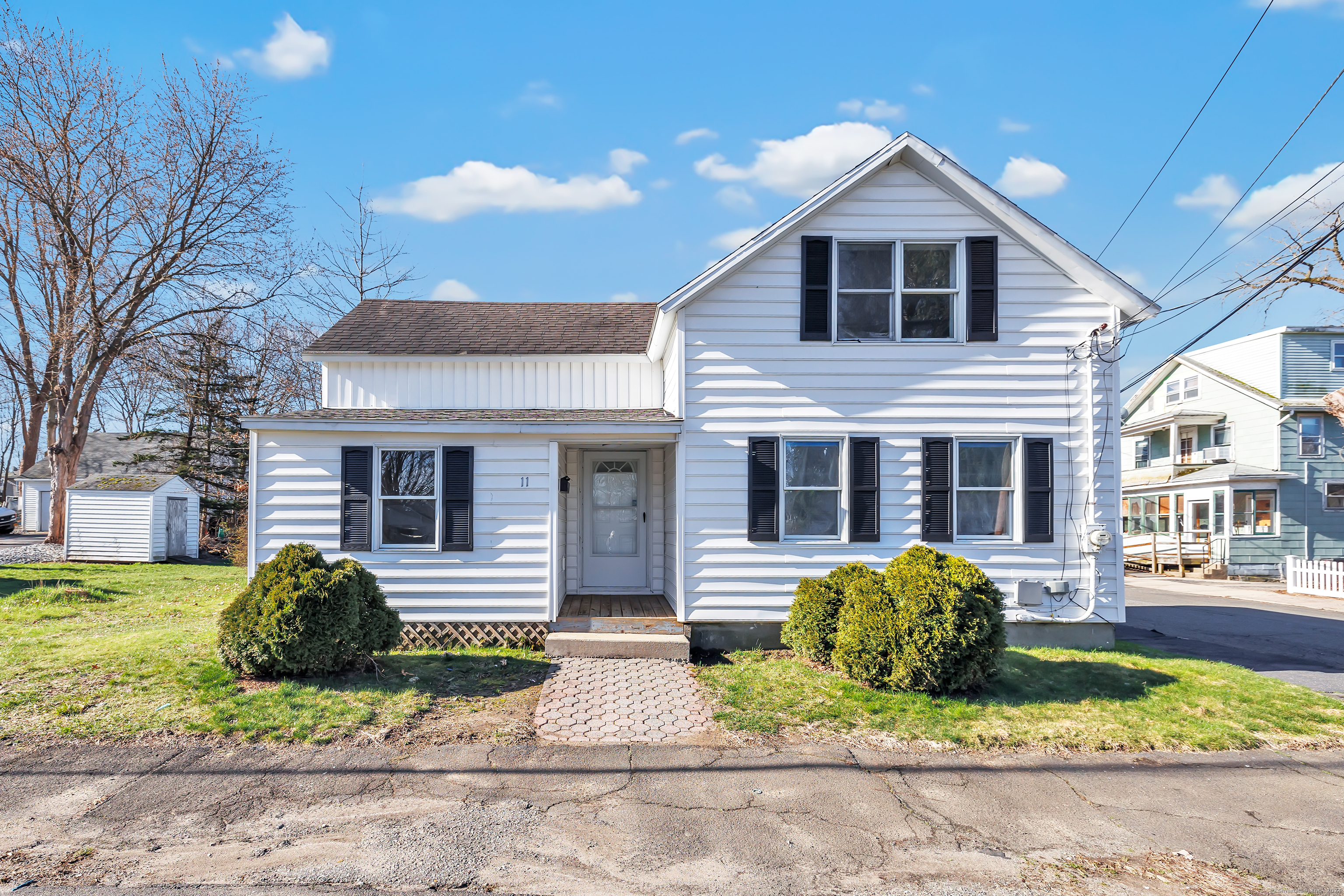 Property Photo: 11 Mary Street CT 06401
