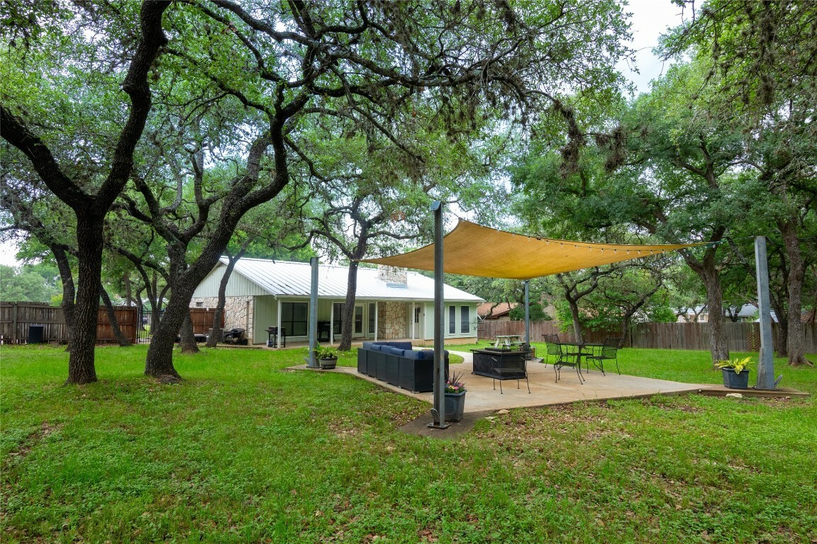 Property Photo:  307 Suttles Avenue  TX 78666 