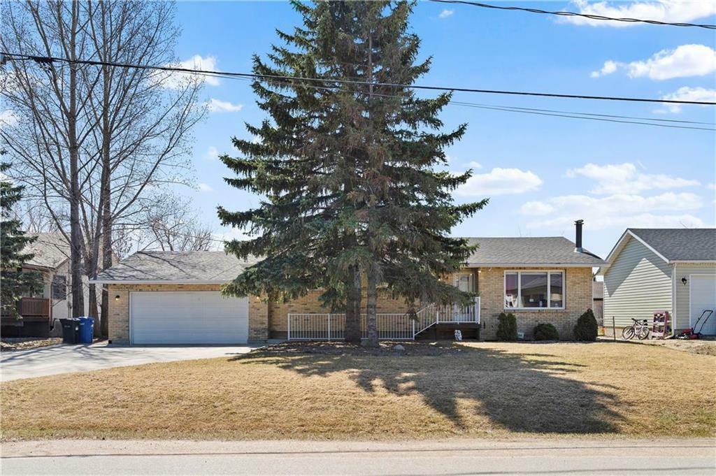 84 2nd Street South  Niverville MB R0A 1E0 photo