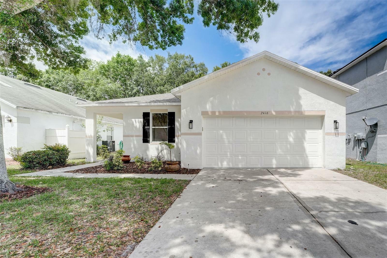 Property Photo:  2416 Brownwood Drive  FL 33860 