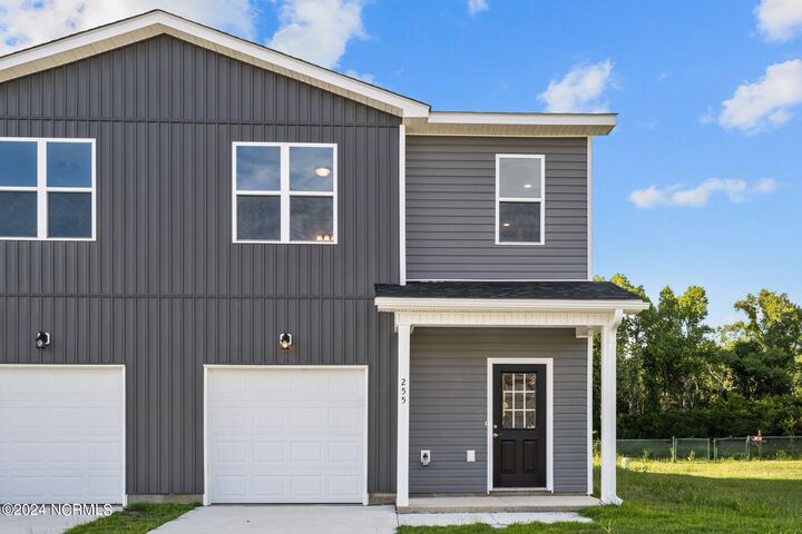 252 Winstead Loop  Richlands NC 28574 photo