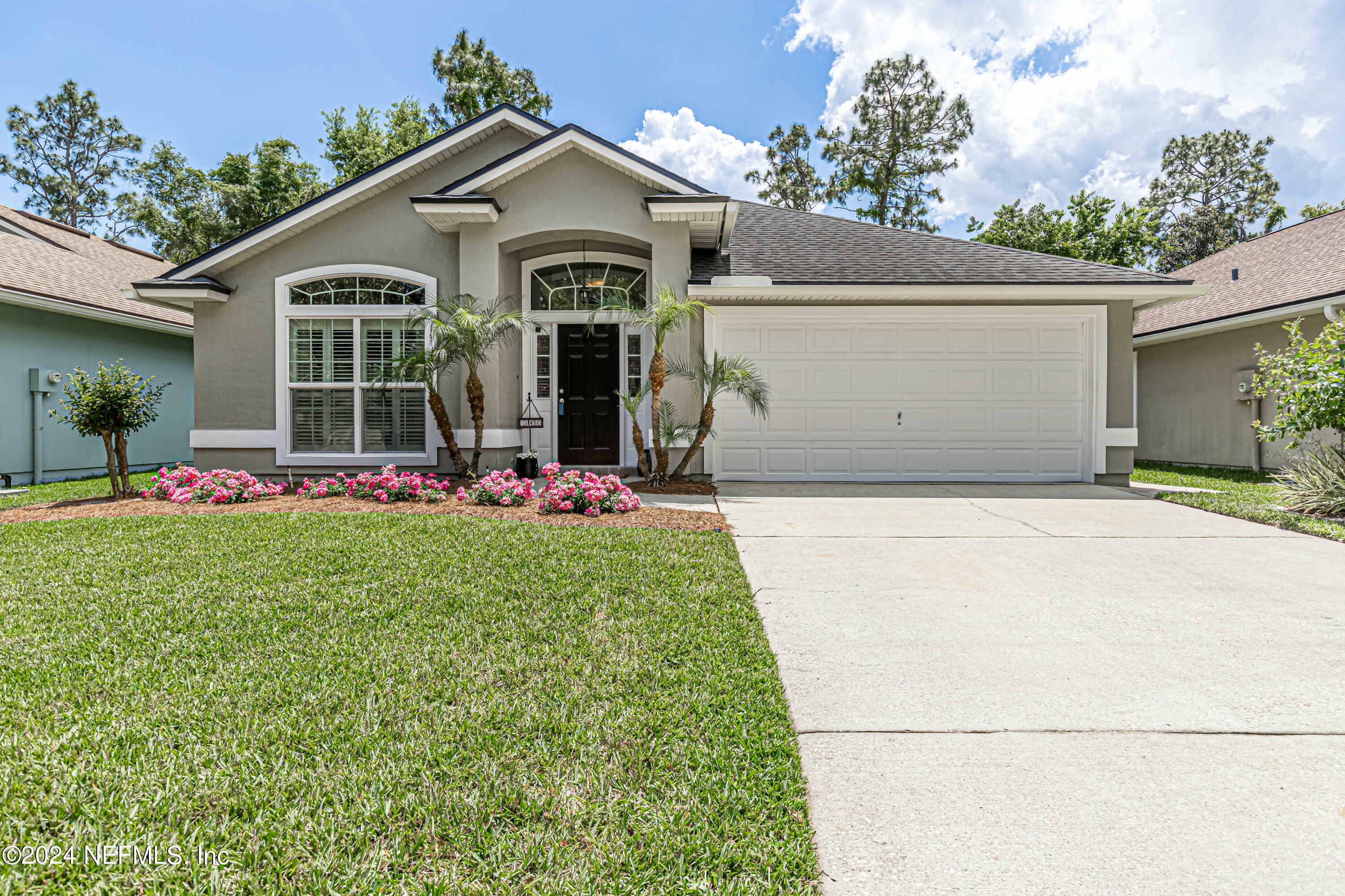 Property Photo:  802 S Lilac Loop  FL 32259 