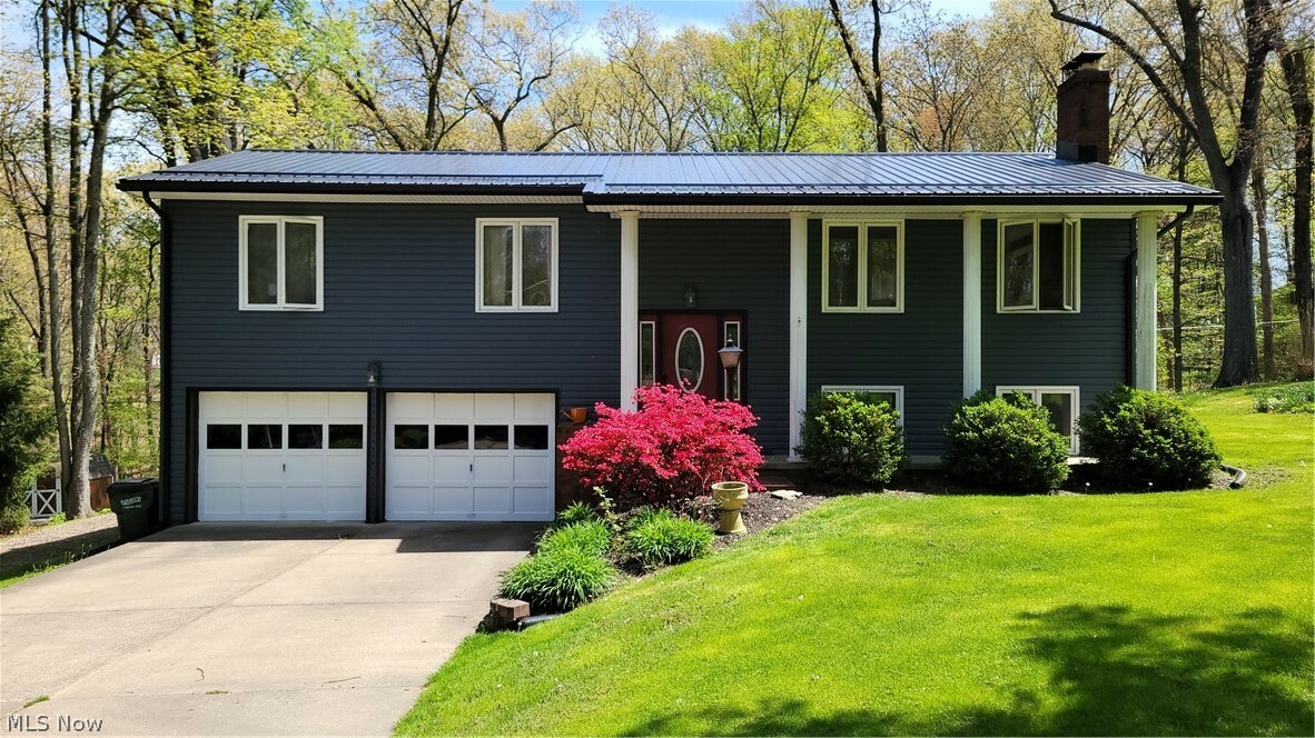 Property Photo:  1150 Lectric Lane  OH 43701 