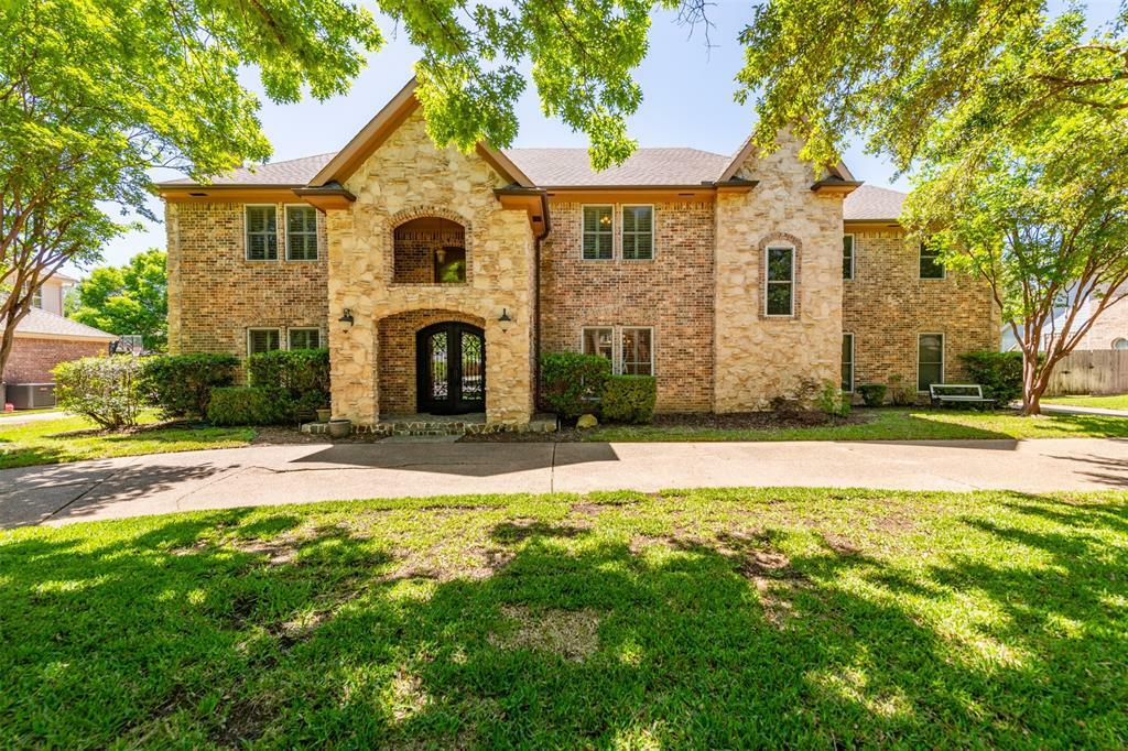 Property Photo: 6817 Trinity Landing Drive N TX 76132
