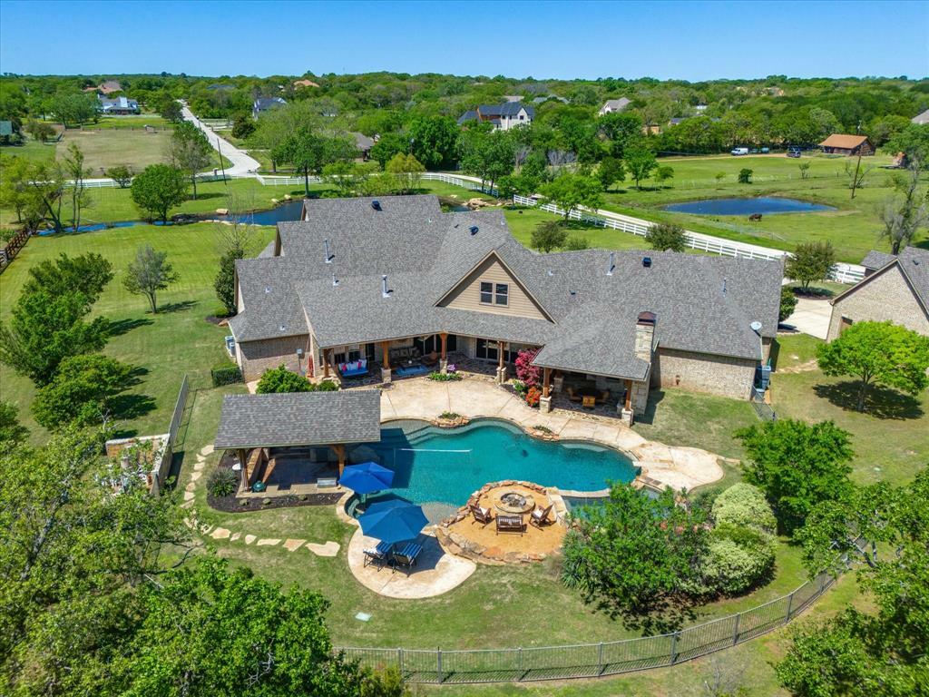Property Photo:  1743 Florence Road  TX 76262 
