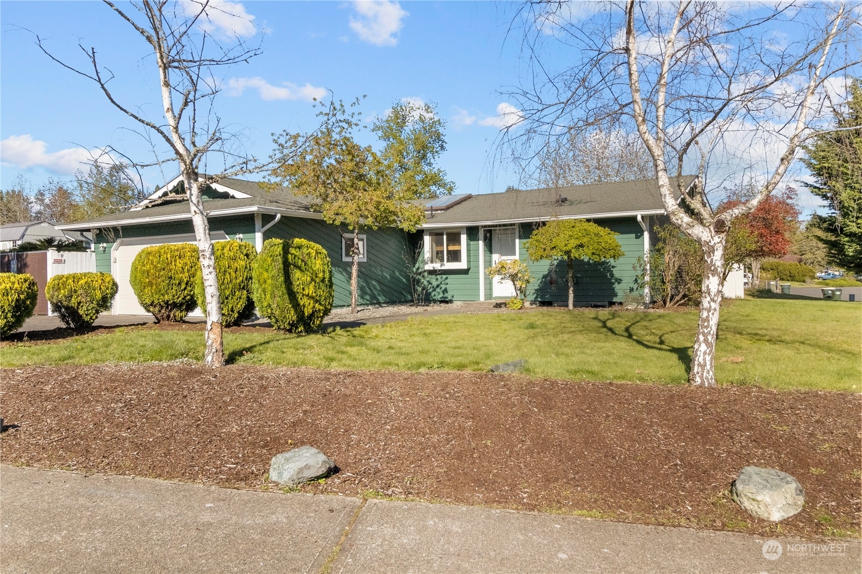 Property Photo:  1142 Deerbrush Drive SE  WA 98513 