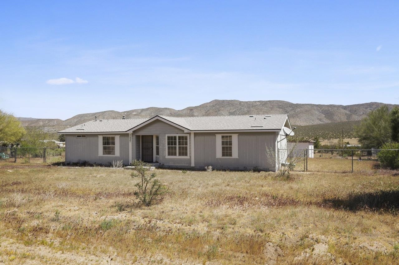 Property Photo:  7537 Gunslinger Trail  CA 92036 