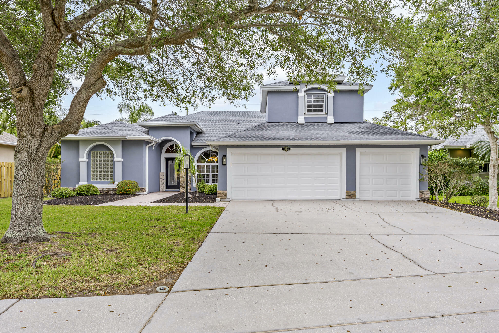 Property Photo:  2183 Woodfield Circle  FL 32904 