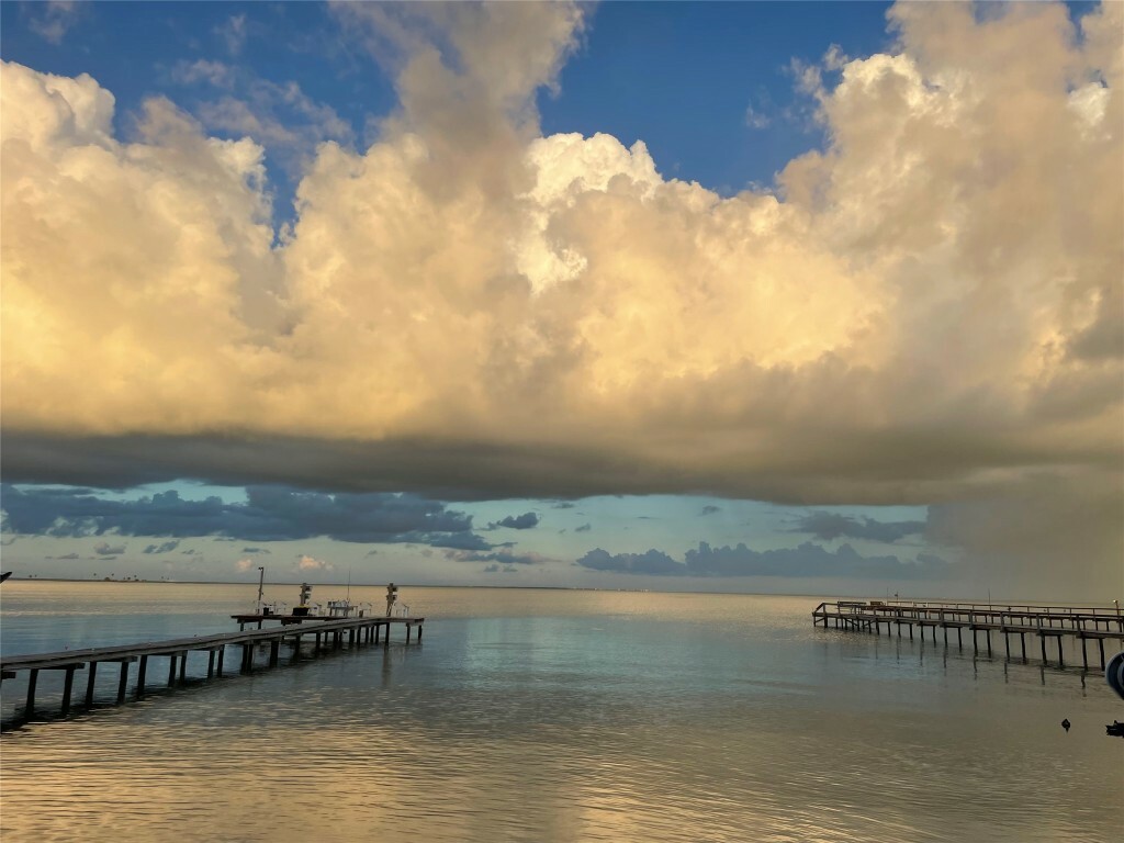 Property Photo:  614 Copano Cove Road  TX 78382 