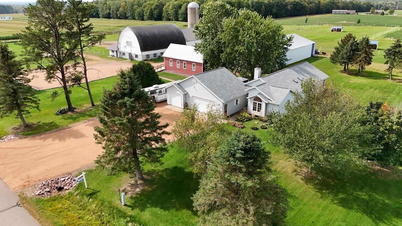 Property Photo: N721 Rangeline Road WI 54452