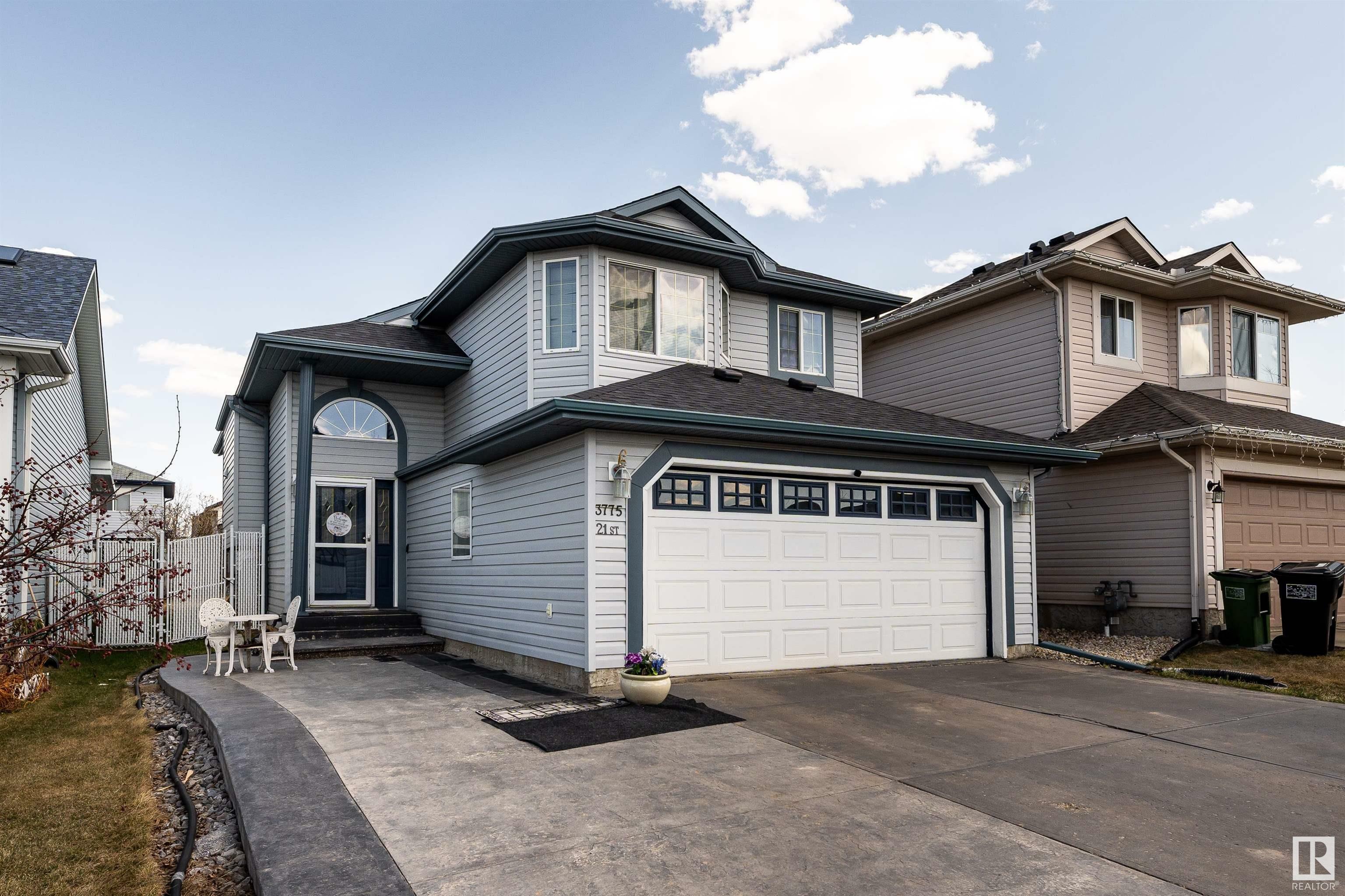 Property Photo:  3775 21 Street NW  AB T6T 1R5 