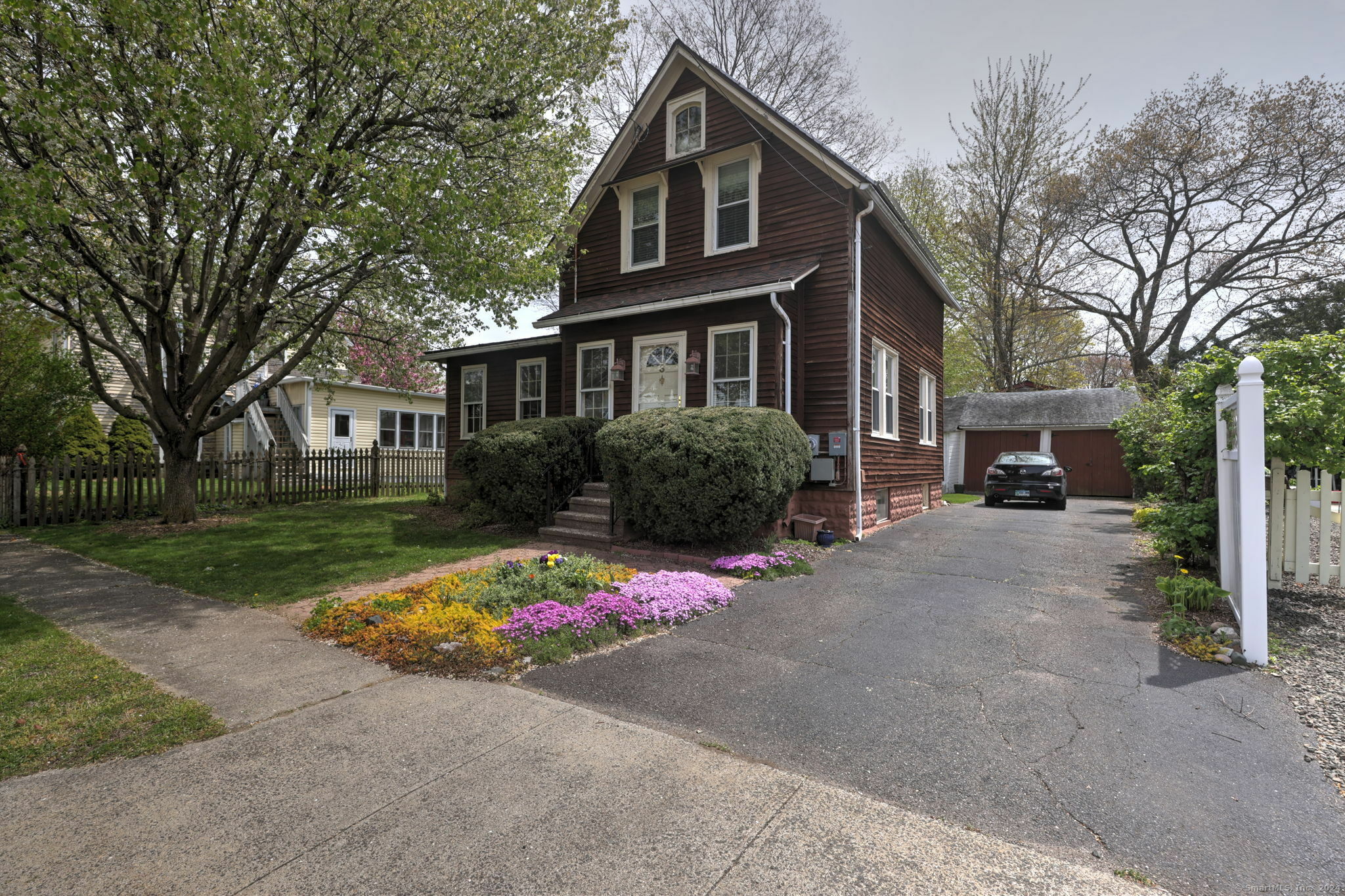 Property Photo:  3 Central Avenue  CT 06460 