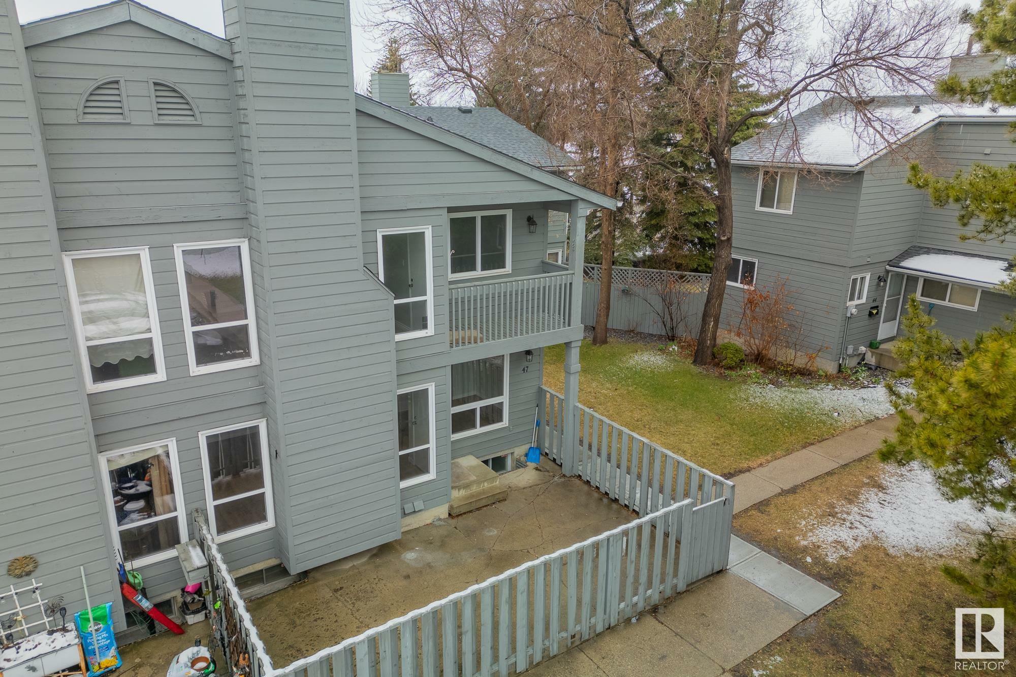 Property Photo:  4610 17 Avenue NW NW 47  AB T6L 5T1 