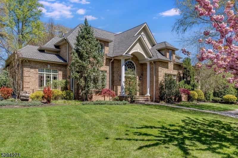 Property Photo: 1 Oak Ln NJ 07021