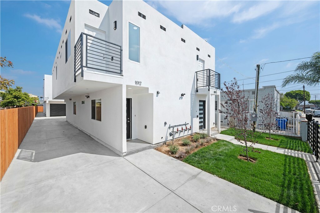 Property Photo:  1012 S Herbert Avenue  CA 90023 