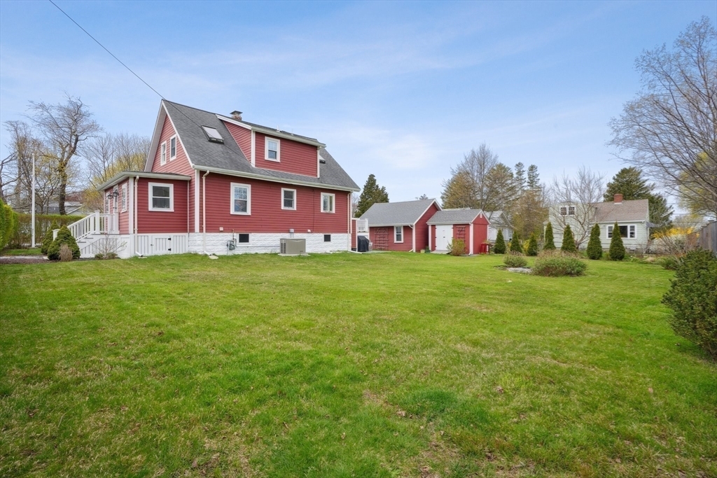 Property Photo:  26 Hawley Road  MA 02066 