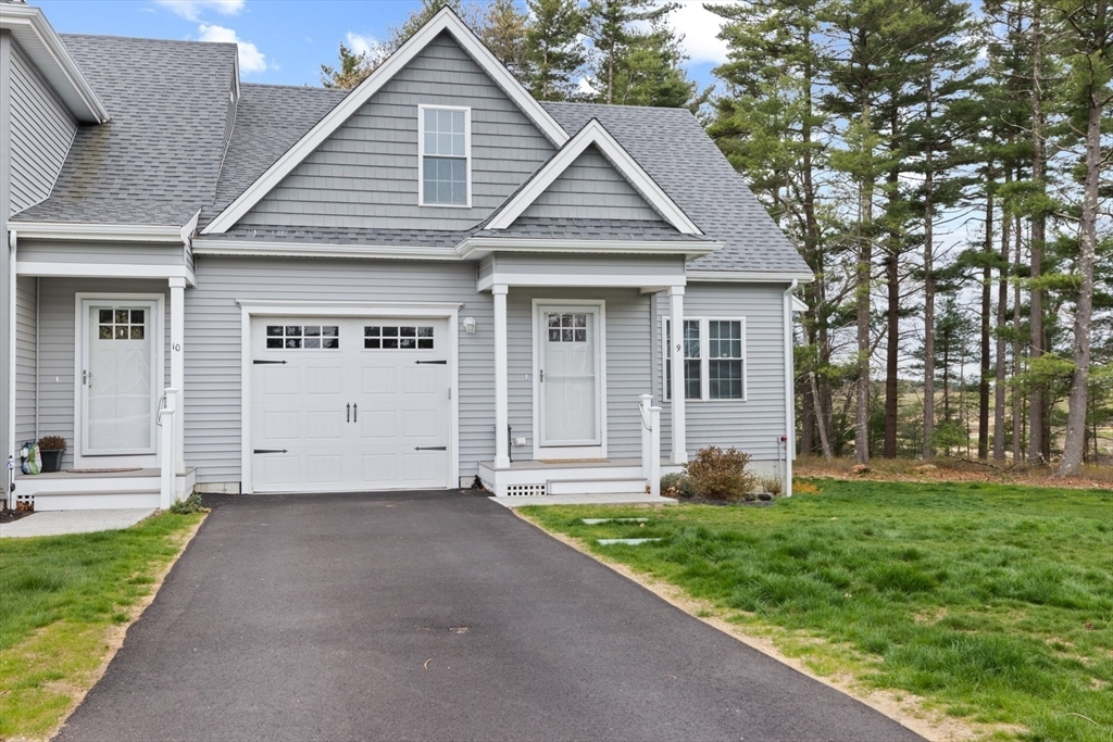 Property Photo: 9 Santana Way 9 MA 02330