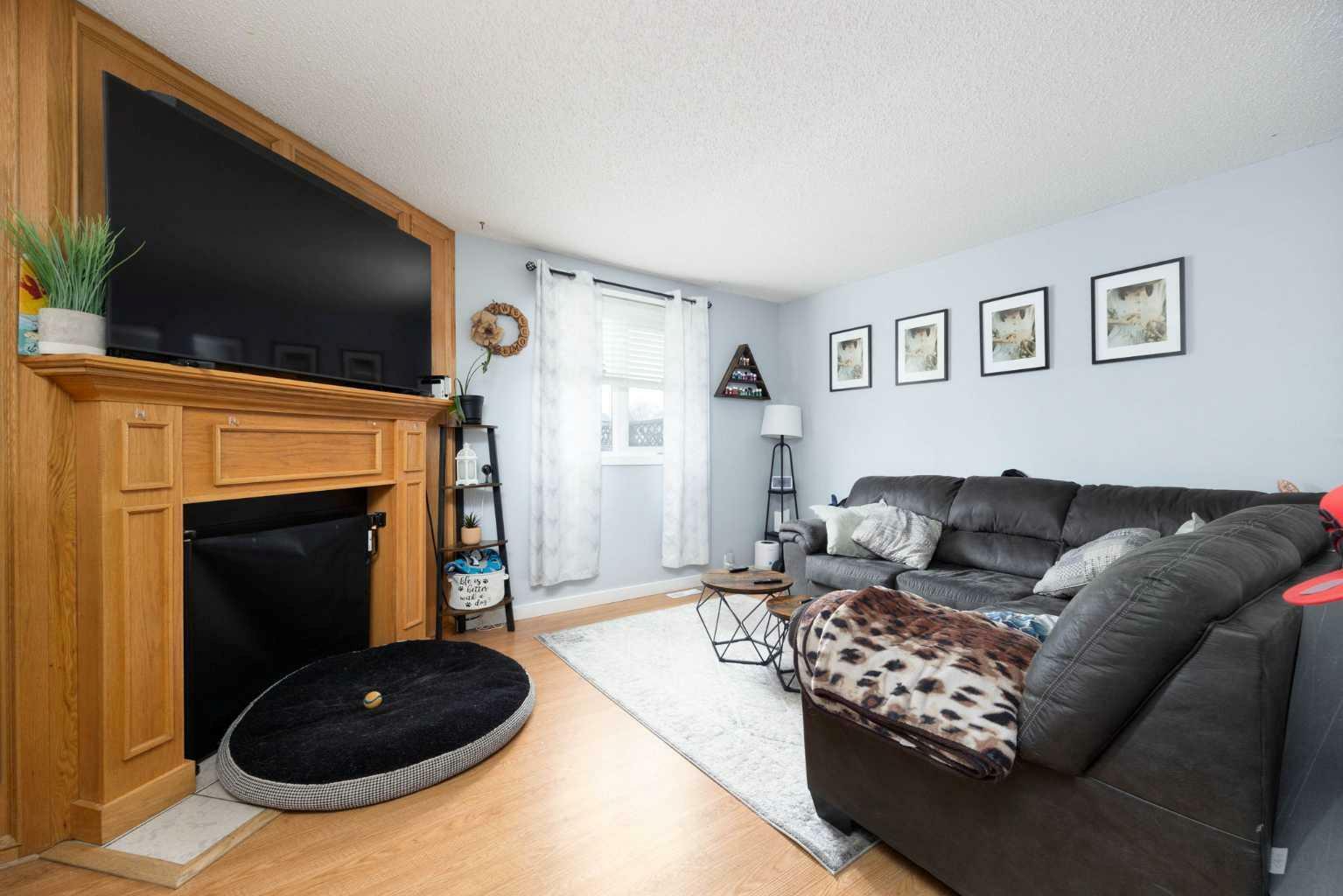 Property Photo:  231 Athabasca Avenue  AB T9K 1G5 