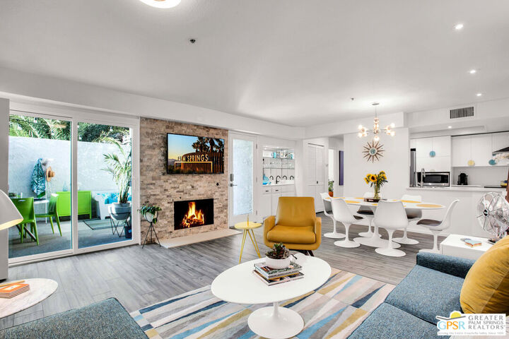 280  S Avenida Caballeros 118  Palm Springs CA 92262 photo