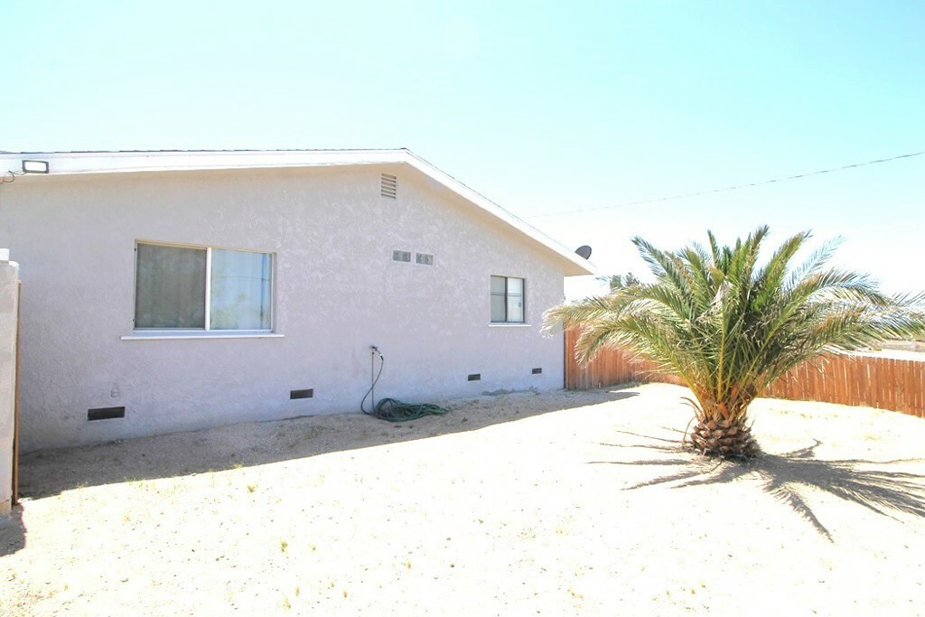 Property Photo:  27763 Crestview Road U1-2  CA 92311 