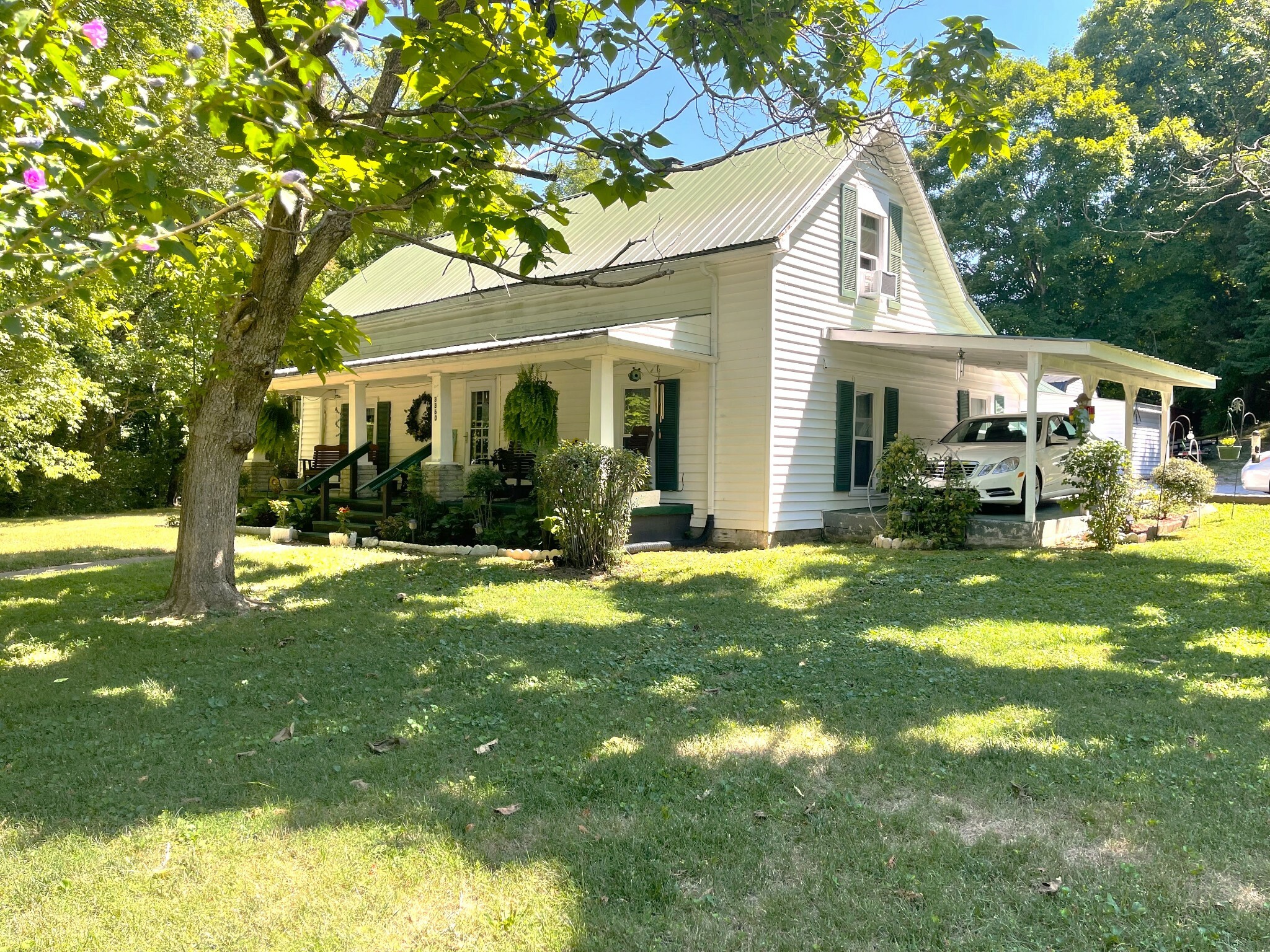 Property Photo: 3360 Highway 12 N TN 37015