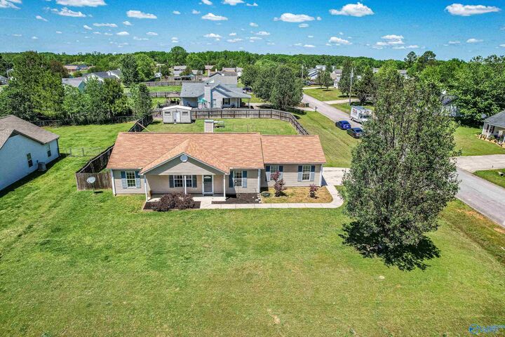 120 Fox Chase Trail  Toney AL 35773 photo