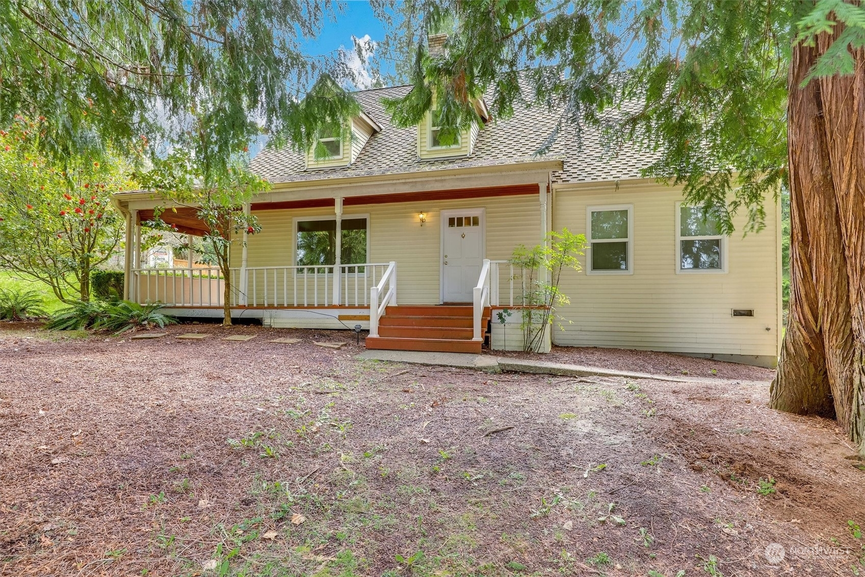 Property Photo:  27323 NE 144th Place  WA 98019 