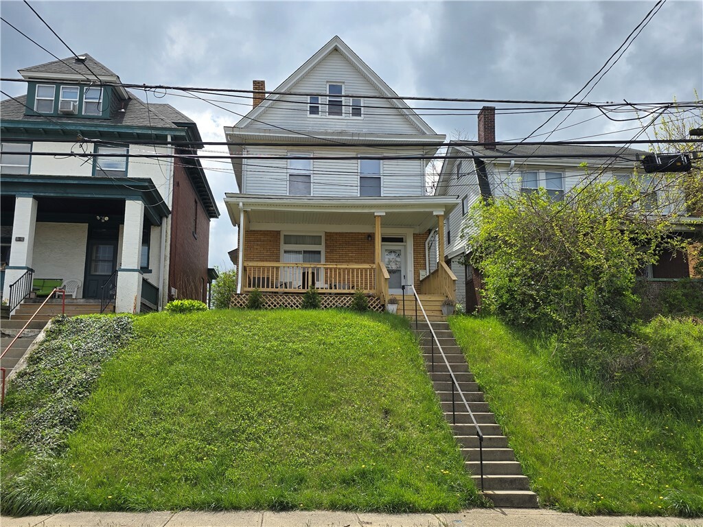 Property Photo:  808 Bayridge Ave  PA 15226 