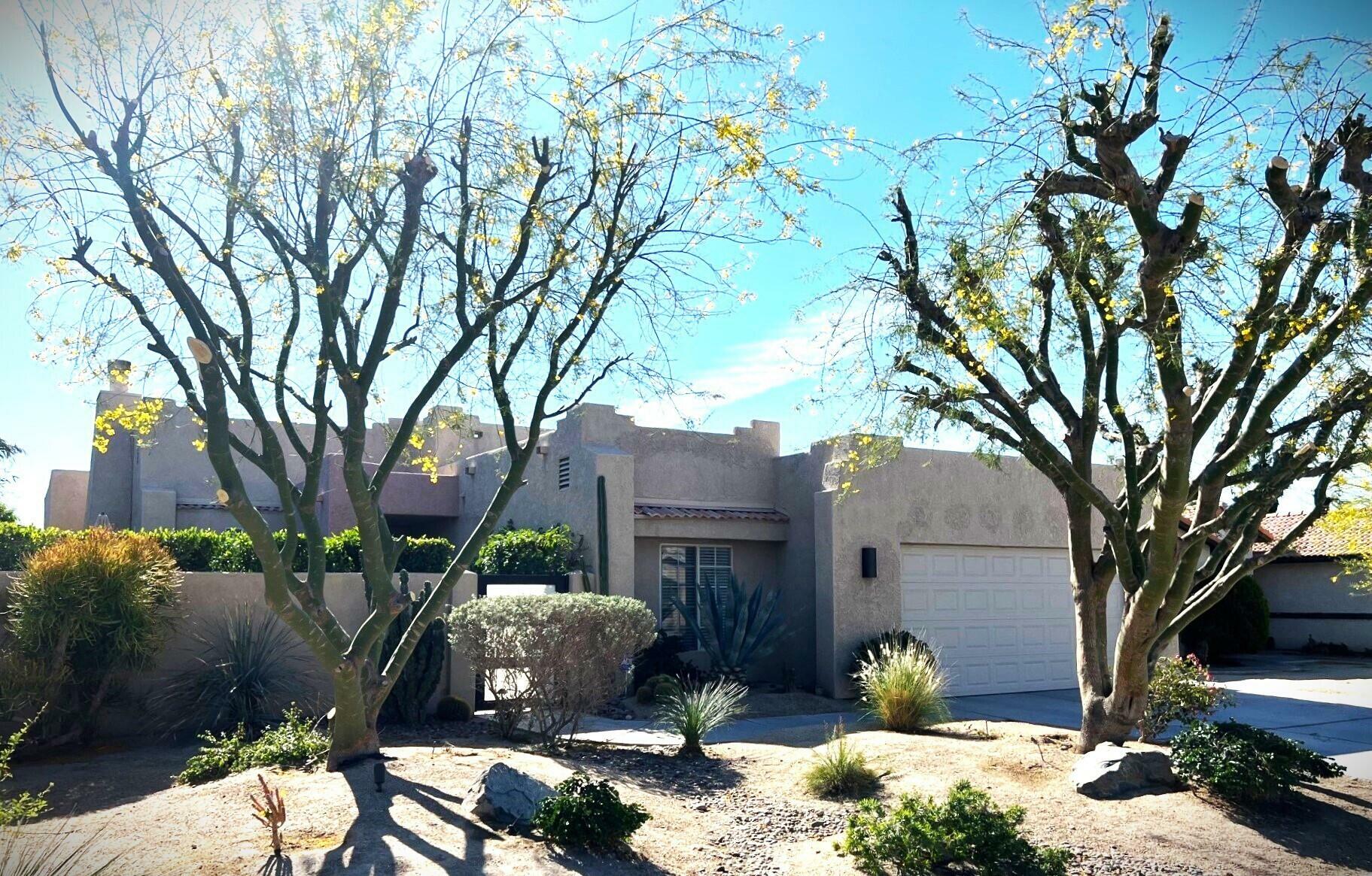 Property Photo:  30106 Avenida Alvera  CA 92234 