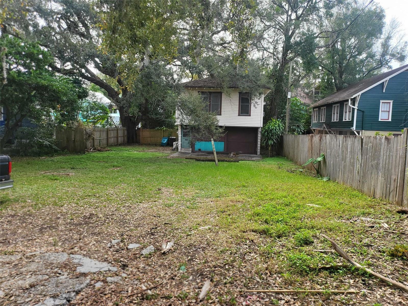 Property Photo:  500 Christor Place  FL 32803 