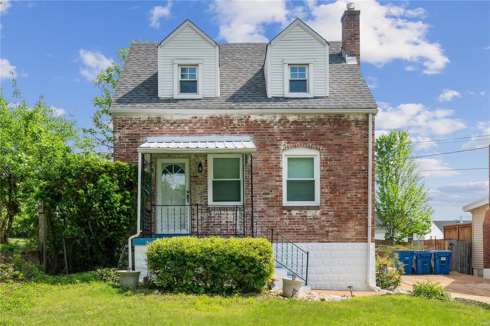 Property Photo: 4121 Burnett Avenue MO 63125