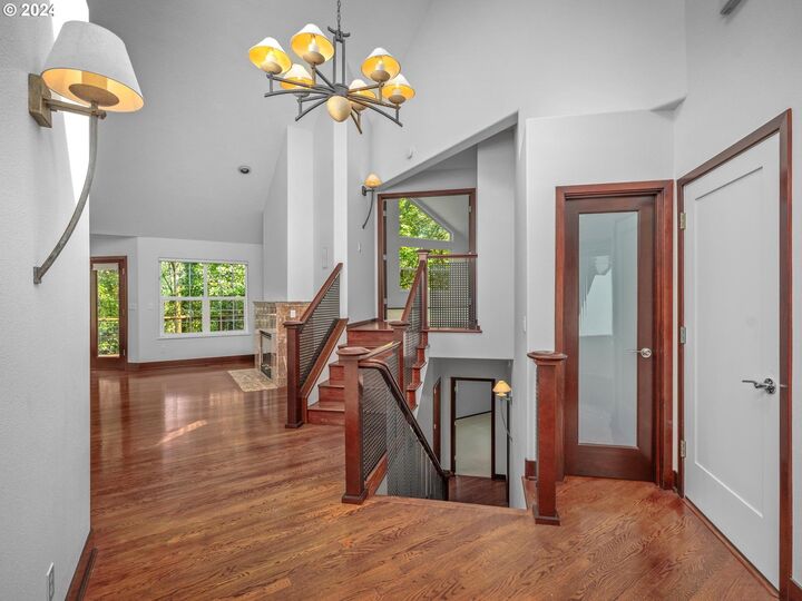 Property Photo: 6254 SW Burlingame Ave A OR 97239