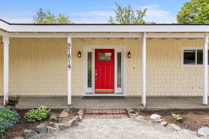 Property Photo:  21819  100th Avenue SE  WA 98031 