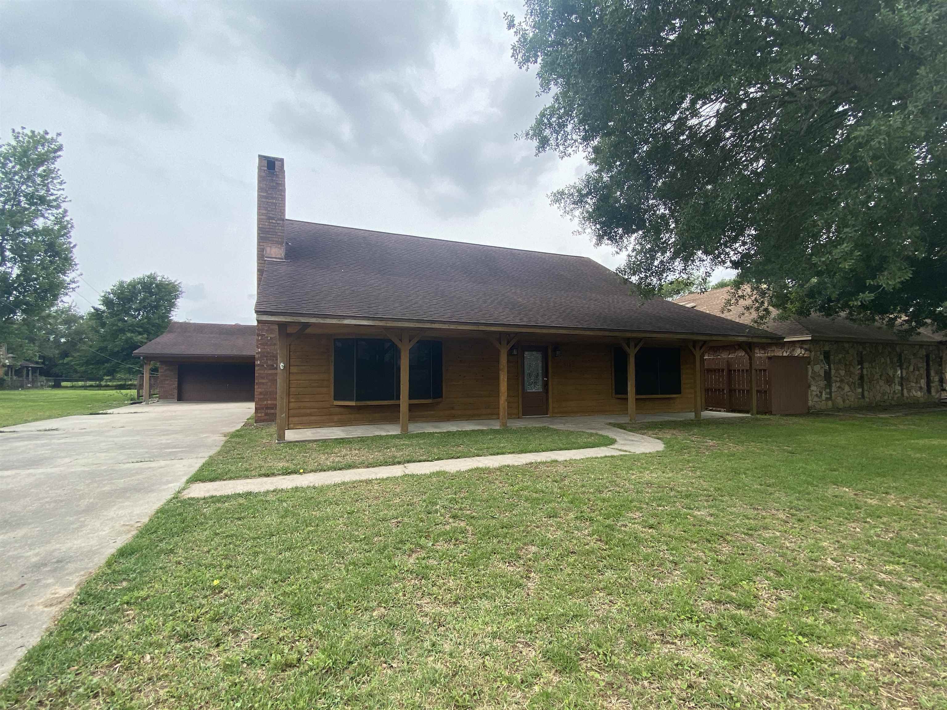 Property Photo:  3105 Price Street  TX 77627 