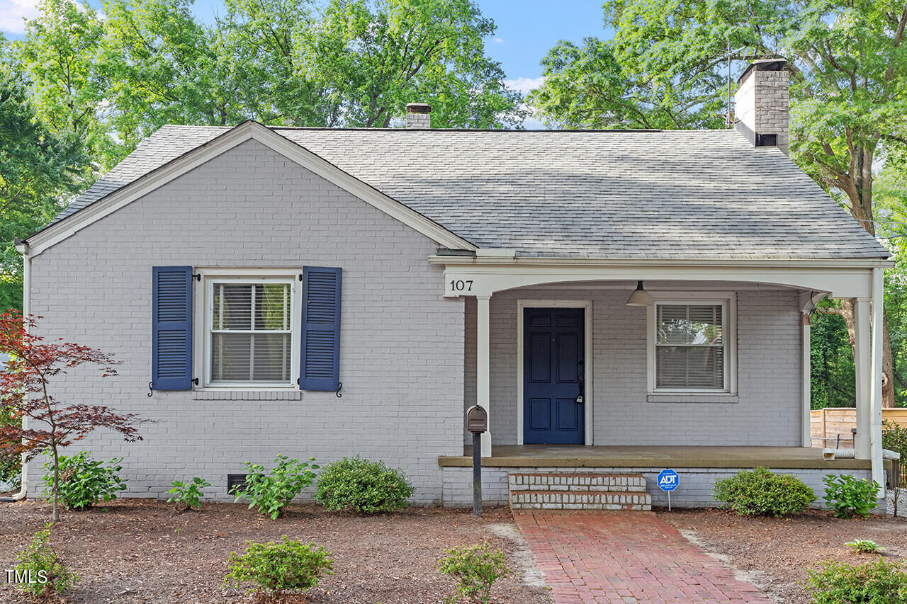 Property Photo: 107 W Club Blvd Boulevard NC 27704